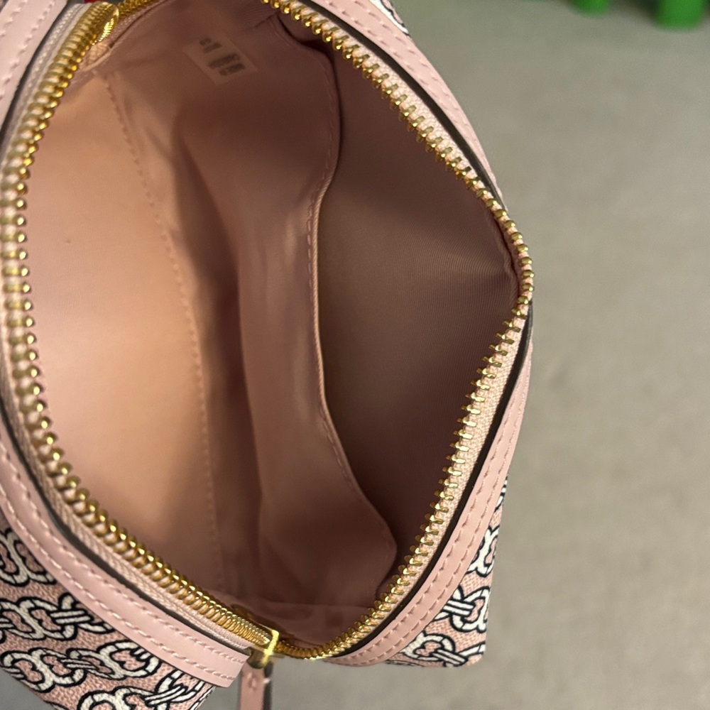NWOT Tory Burch Gemini Link Costal Pink Cosmetic Bag - Picture 9 of 9